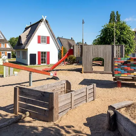 Leuchty By Interhome Beckerwitz